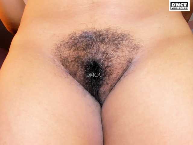 LoveQuinn live cam on BongaCams