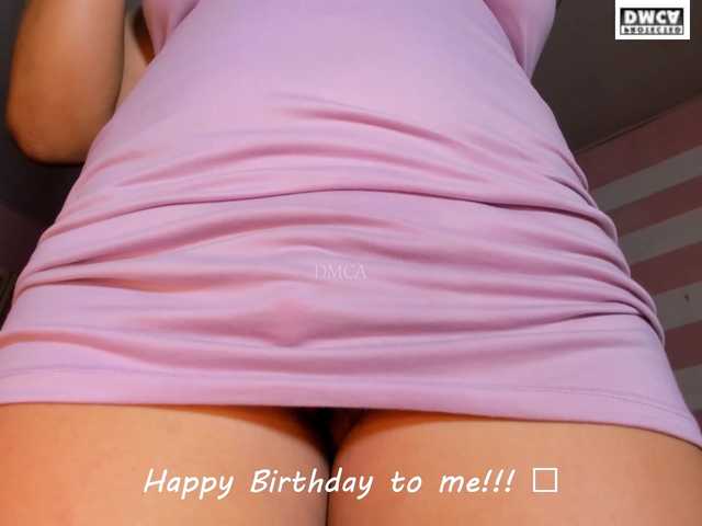 LoveQuinn live cam on BongaCams