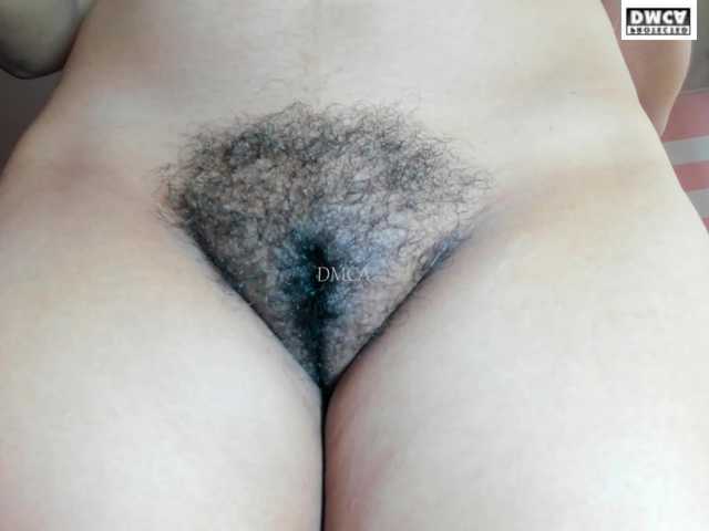 LoveQuinn live cam on BongaCams