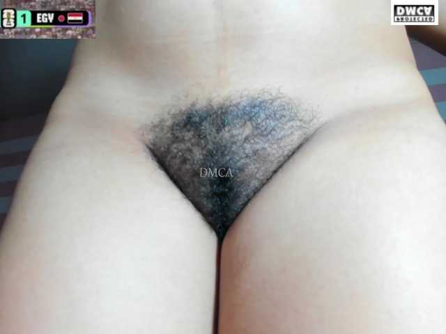 LoveQuinn live cam on BongaCams