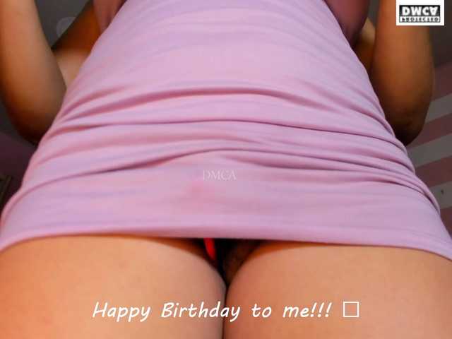 LoveQuinn live cam on BongaCams
