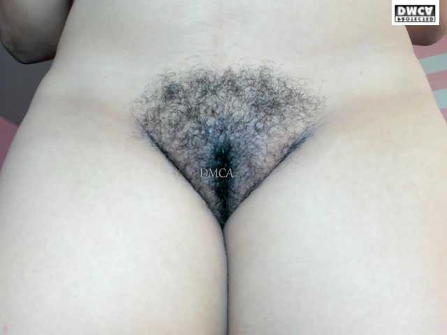 LoveQuinn live cam on BongaCams