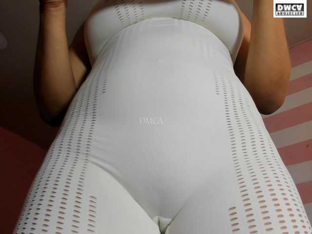 LoveQuinn live cam on BongaCams