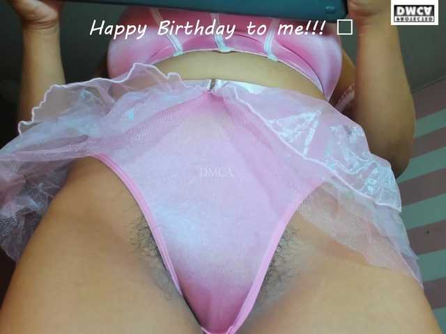 LoveQuinn live cam on BongaCams