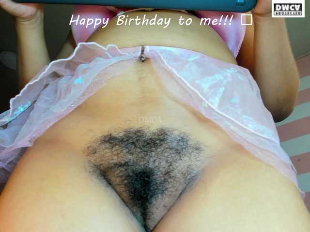 LoveQuinn live cam on BongaCams