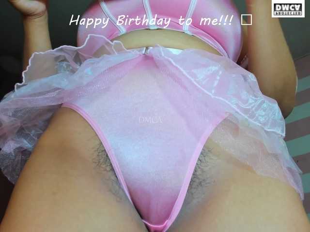 LoveQuinn live cam on BongaCams