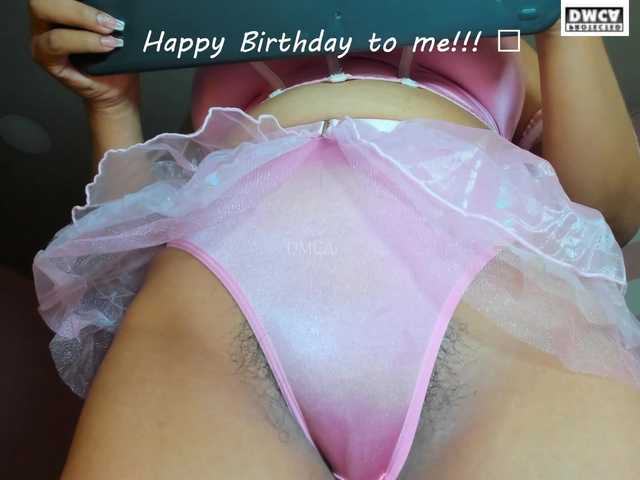 LoveQuinn live cam on BongaCams