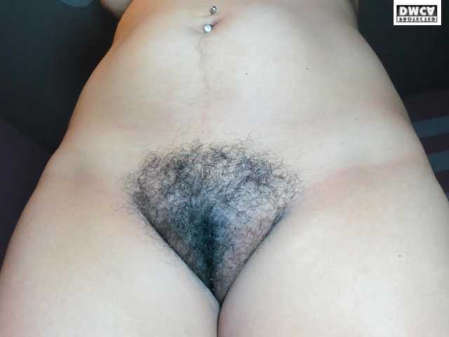 LoveQuinn live cam on BongaCams
