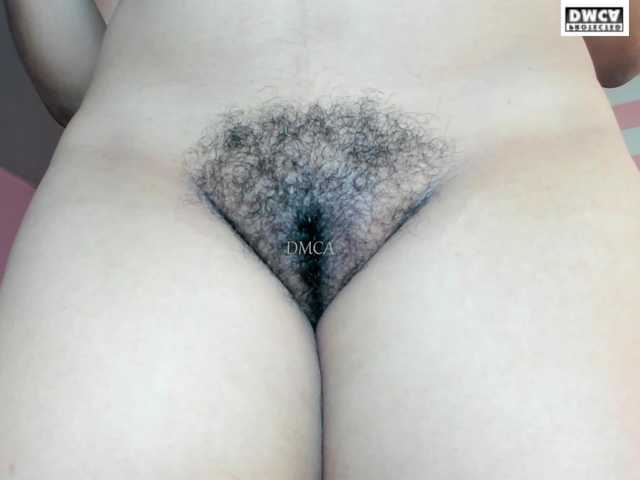 LoveQuinn live cam on BongaCams