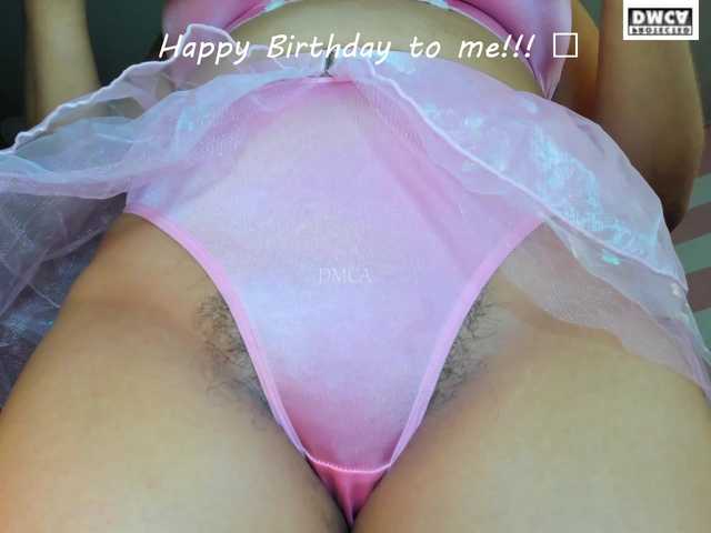 LoveQuinn live cam on BongaCams