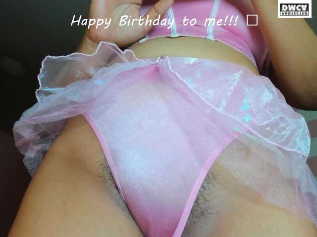 LoveQuinn live cam on BongaCams