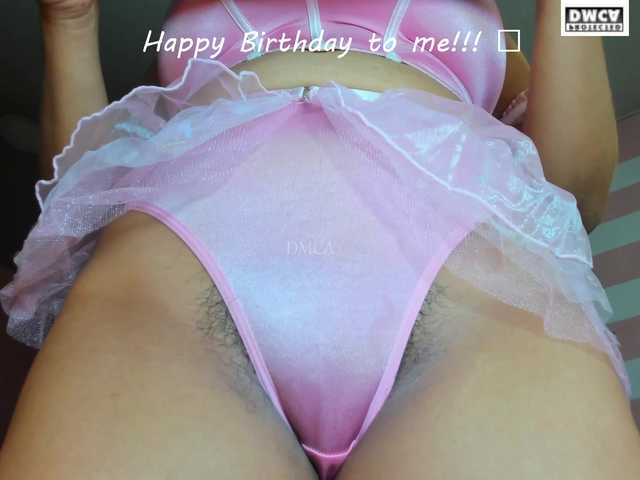 LoveQuinn live cam on BongaCams