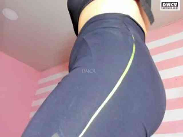 LoveQuinn webcam