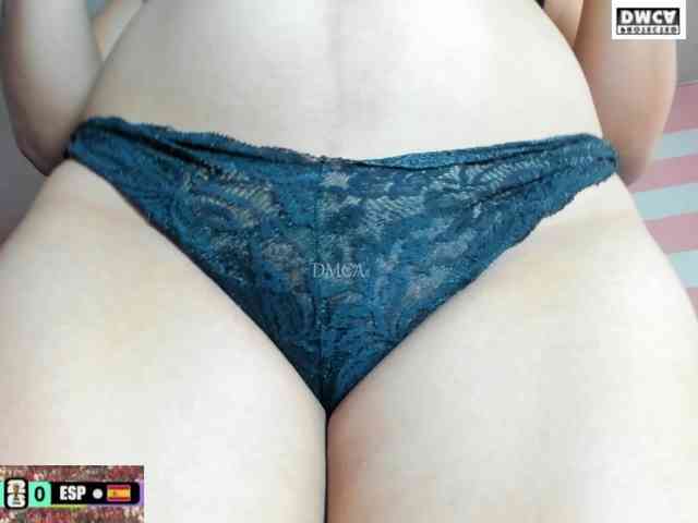 LoveQuinn webcam