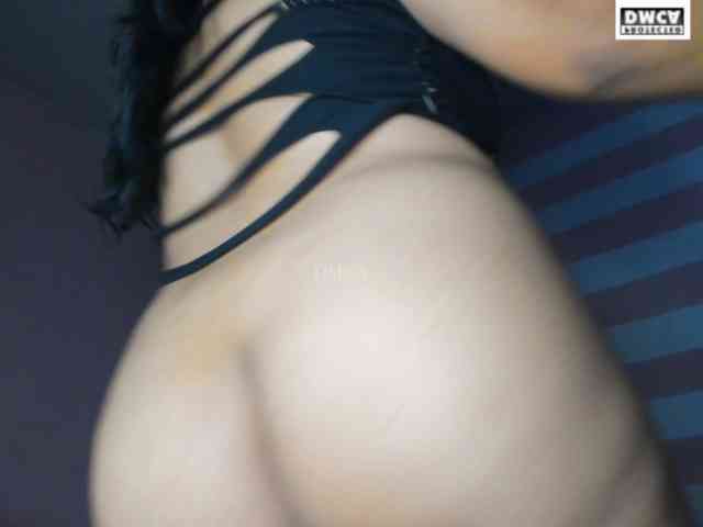 LoveQuinn webcam