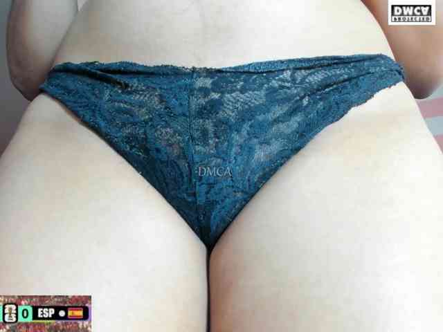 LoveQuinn webcam
