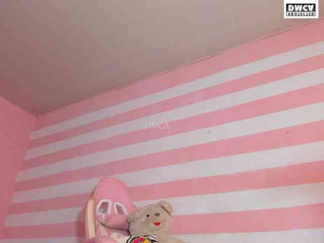 LoveQuinn webcam