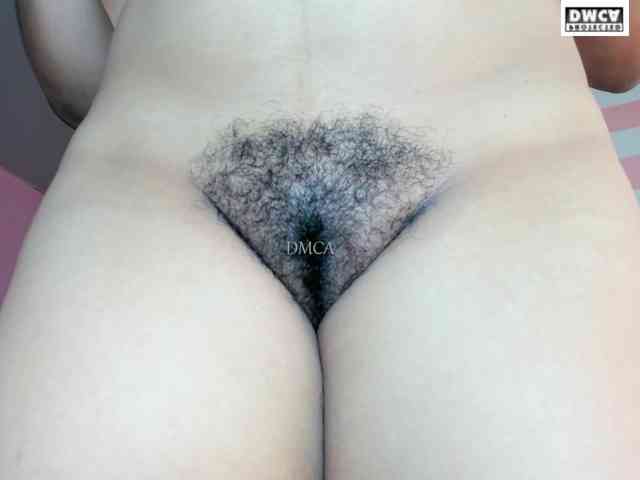 LoveQuinn webcam