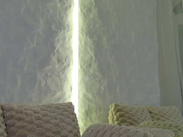 Moniqque live cam on BongaCams