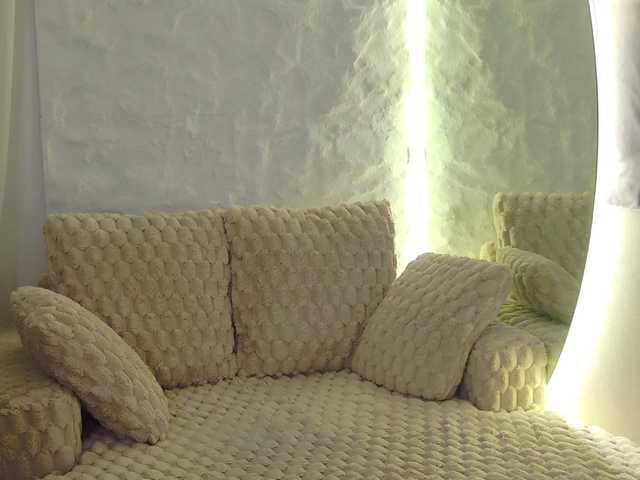 Moniqque