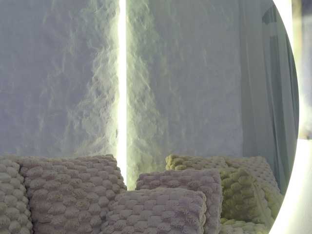 Moniqque