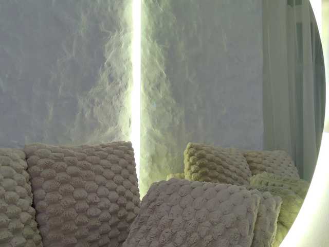 Moniqque