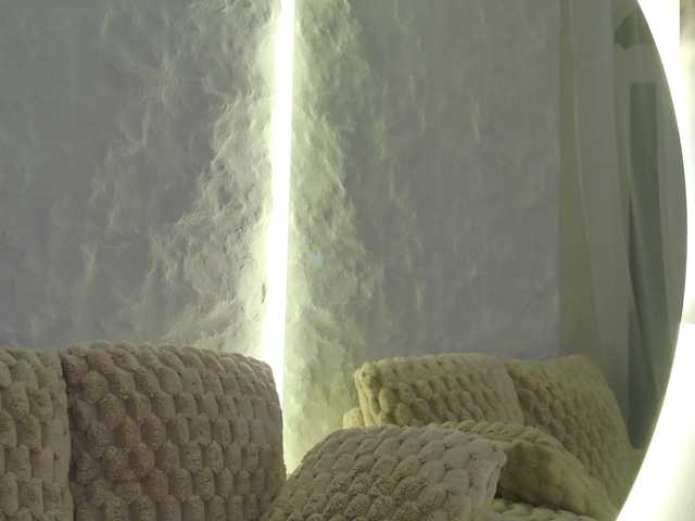 Moniqque live cam on BongaCams