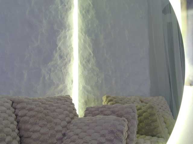 Moniqque