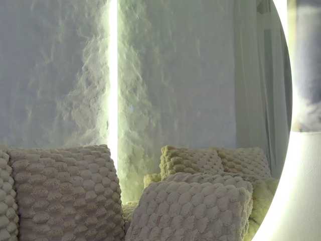 Moniqque live cam on BongaCams