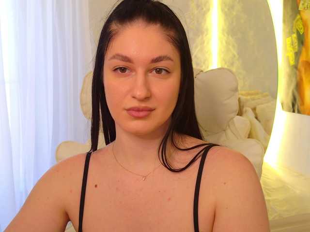 Moniqque