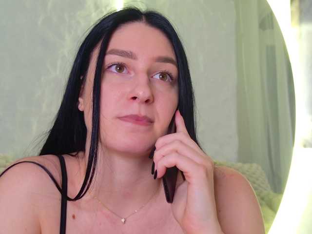 Moniqque