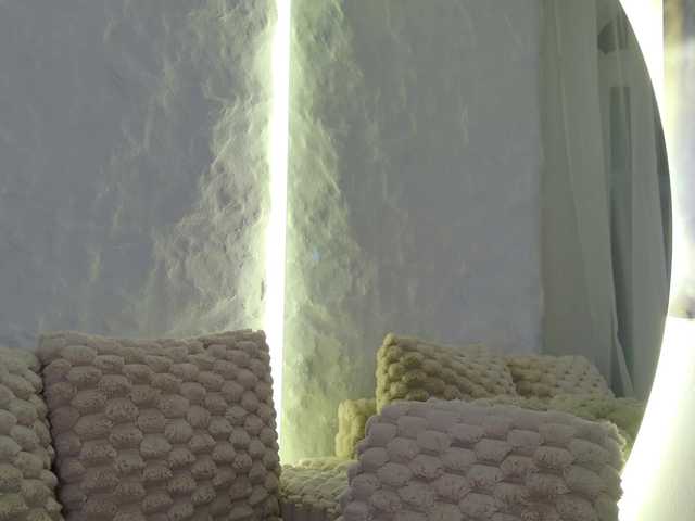 Moniqque live cam on BongaCams