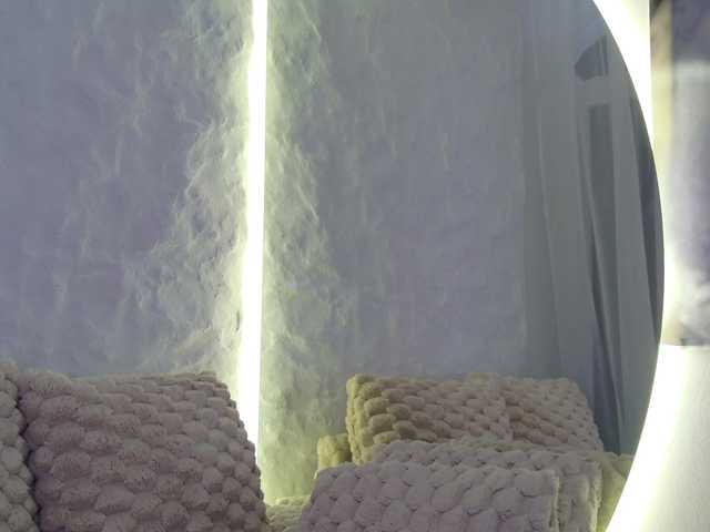 Moniqque