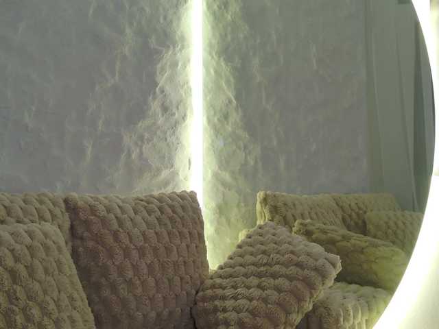 Moniqque live cam on BongaCams