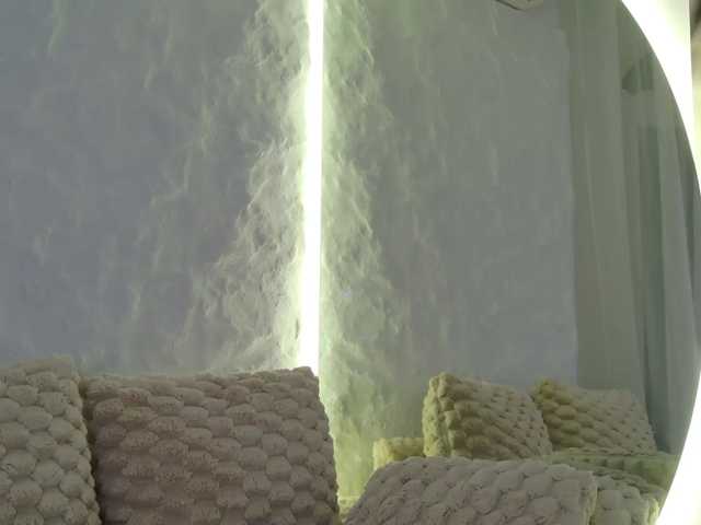 Moniqque live cam on BongaCams