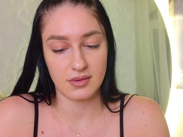 Moniqque