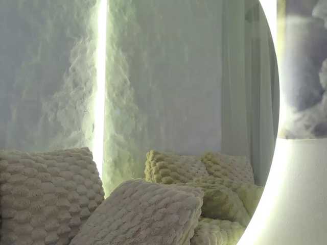 Moniqque