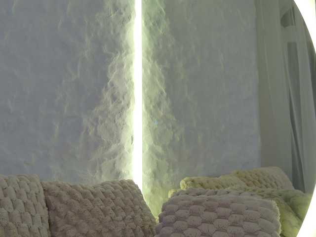 Moniqque live cam on BongaCams
