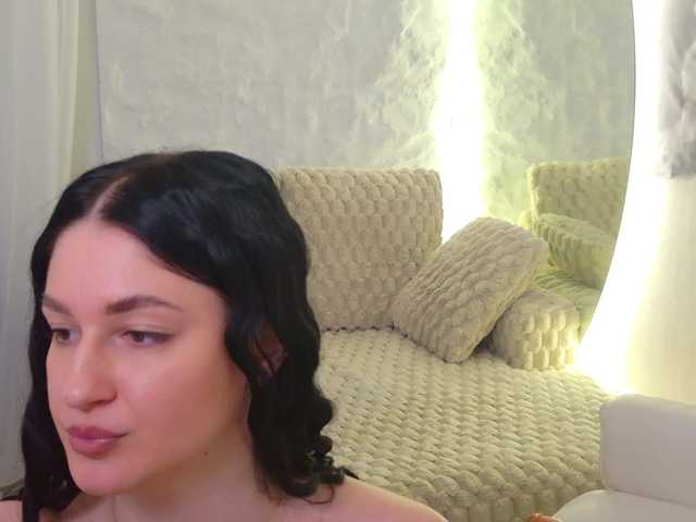 Moniqque