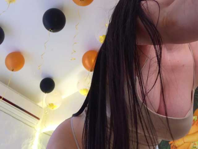 Moniqque