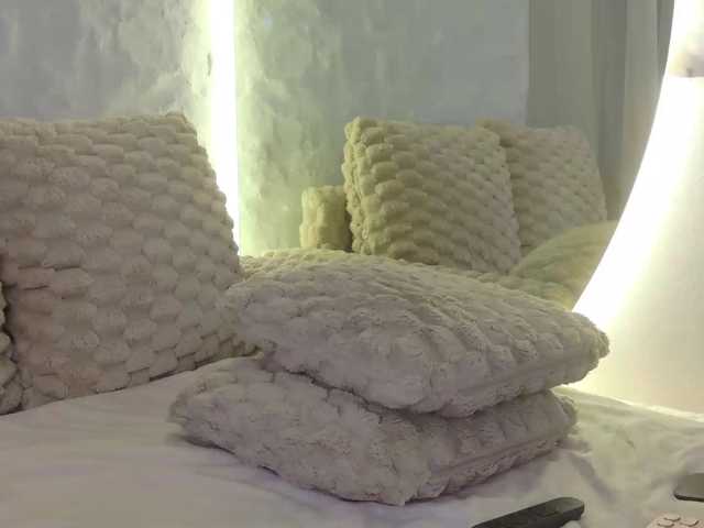 Moniqque