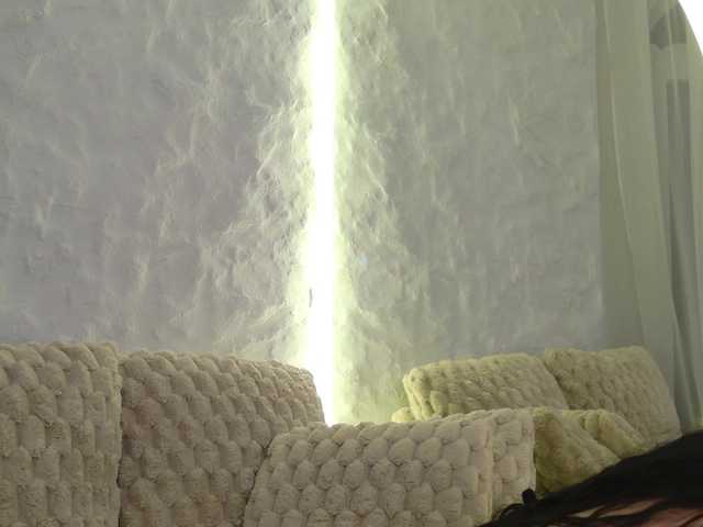 Moniqque live cam on BongaCams