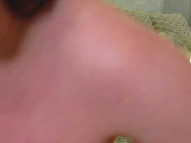 Moniqque live webcam show
