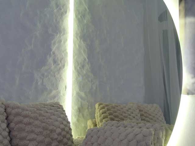 Moniqque