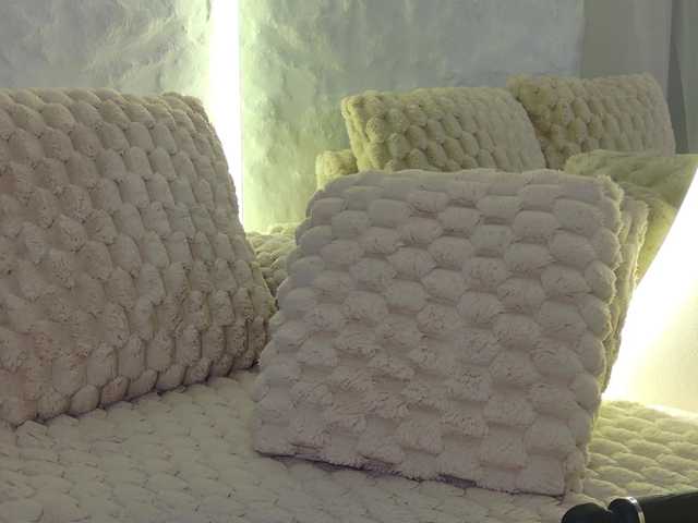 Moniqque live cam on BongaCams