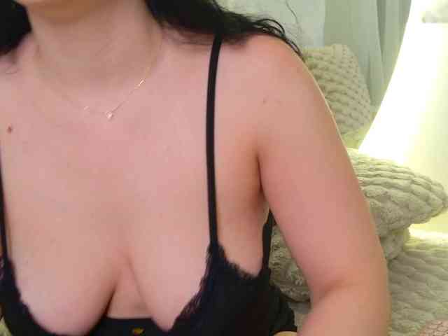 Moniqque webcam