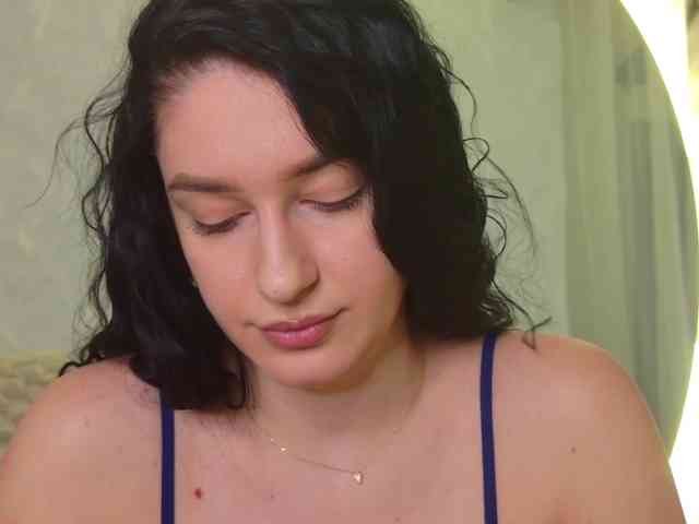 Moniqque