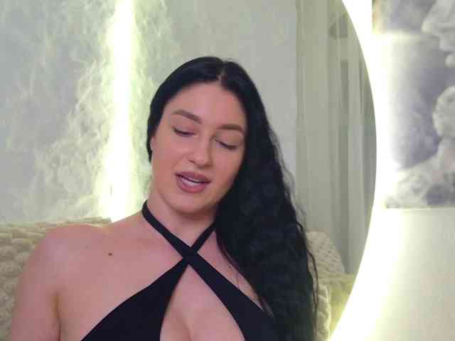 Moniqque webcam