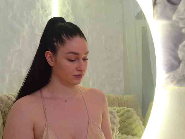 Moniqque webcam