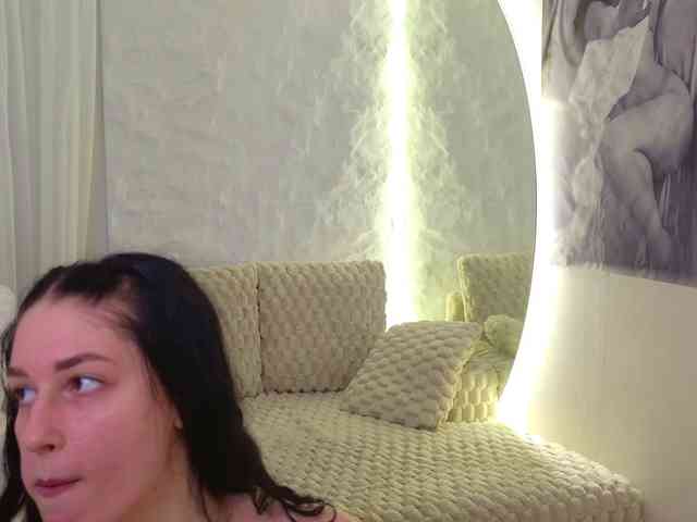 Moniqque webcam